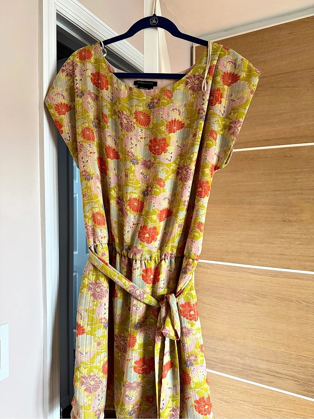 BCBGMAXAZRIA Floral Mini Dress Green & Pink Size Medium